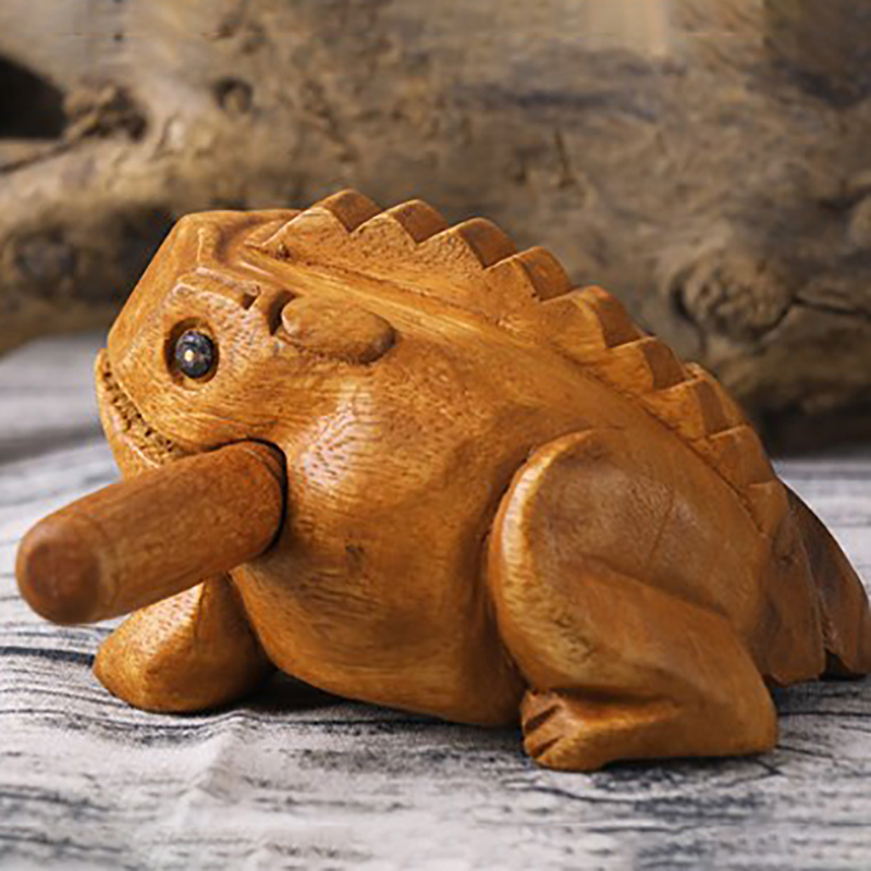 Rana in Legno Intagliata a Man - Woodworking Resin recensione e prezzo